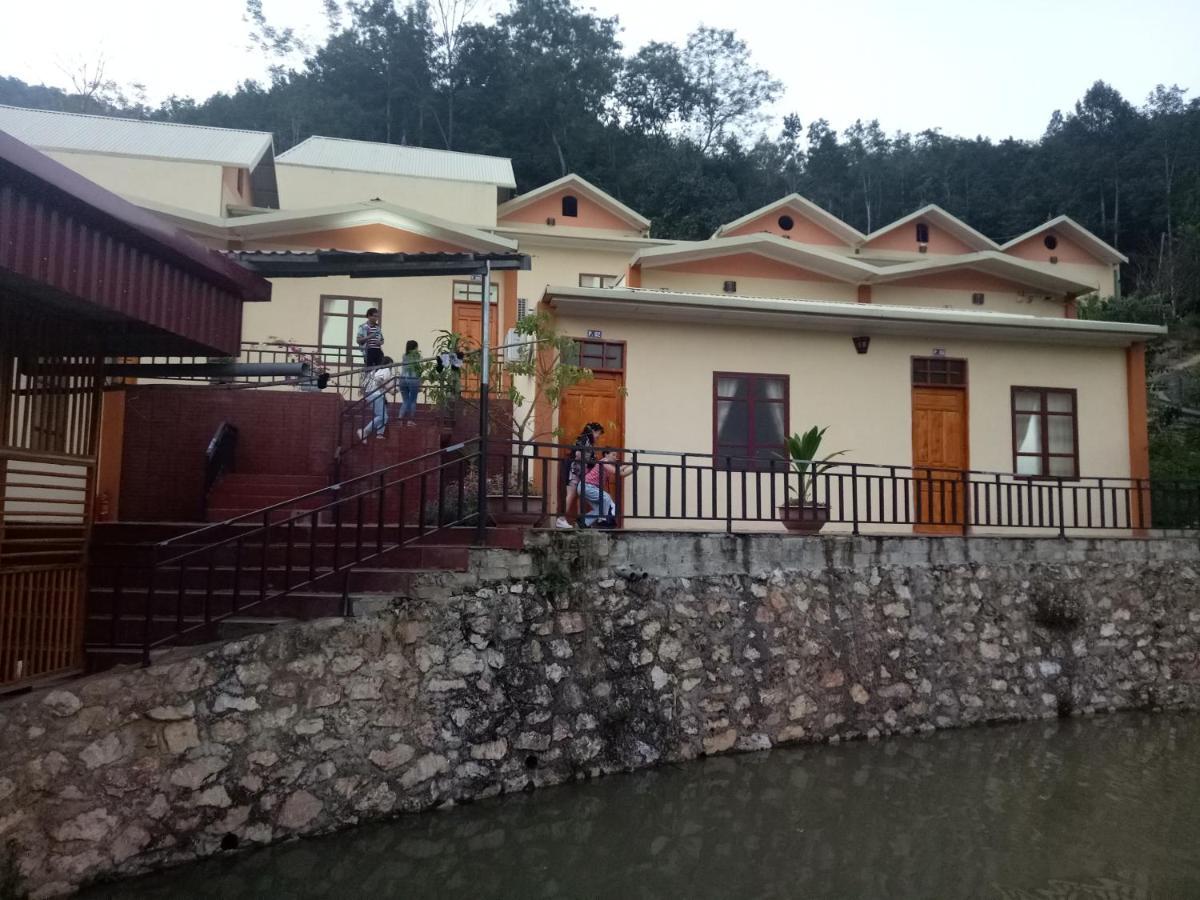 Hoa Lan Hotel Bac Kan Екстер'єр фото